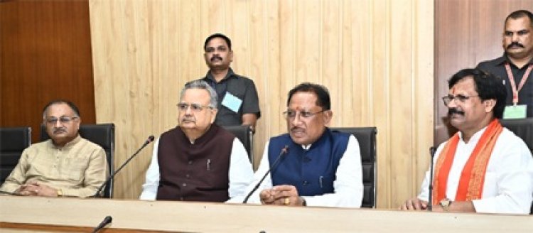 राजनांदगांव के नागरिक प्रतिनिधिमंडल ने की मुख्यमंत्री से सौजन्य भेंट : प्रयास विद्यालय, नालंदा परिसर सहित विभिन्न विकास कार्यों के लिए जताया आभार