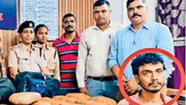 रेलवे स्टेशन से गांजा तस्कर गिरफ्तार