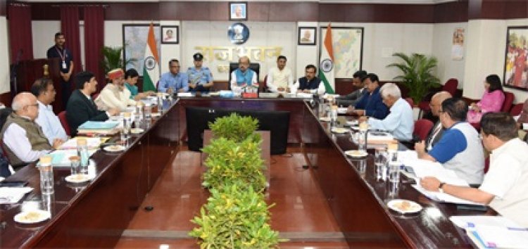 राज्यपाल ने विश्वविद्यालयों से गुणवत्ता सुधार करने रोडमैप मांगा कुलपतियों के साथ विचार-विमर्श