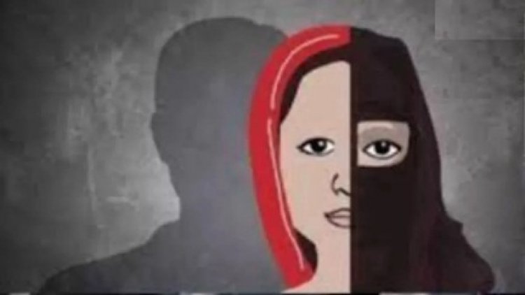 स्कूल की टीचर करा रही थी मतांतरण, हिंदू संगठन का जमकर हंगामा