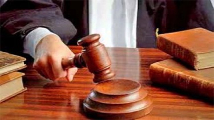 बिना परमिशन सड़कों पर लगा रहे पांडाल, हाई कोर्ट हुई सख्त...