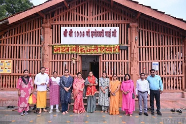 बस्तर प्रवास पर दंतेवाड़ा पहुंची मंत्री लक्ष्मी राजवाड़े, मां दंतेश्वरी के किए दर्शन