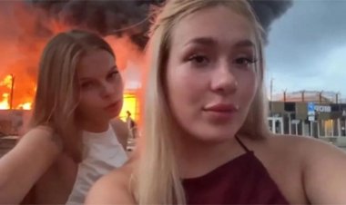 रुस में आग की लपटों के सामने रशियन गर्ल्स का रैप