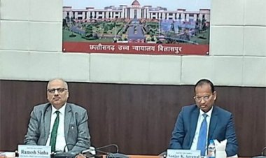 मुख्य न्यायाधीश रमेश सिन्हा ने खरसिया में वरिष्ठ व्यवहार न्यायालय और रायगढ़ में डिजिटल कंप्यूटर कक्ष का किया लोकार्पण