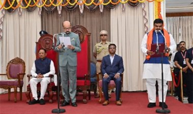 राज्यपाल डेका ने दिलाई तीन मंत्रियों को शपथ