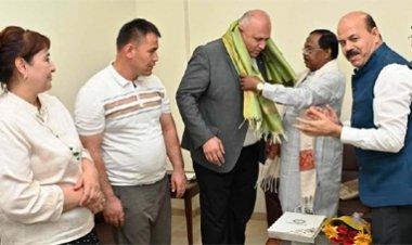 उज्बेकिस्तान के वैज्ञानिकों ने कृषि मंत्री रामविचार नेताम से की मुलाकात