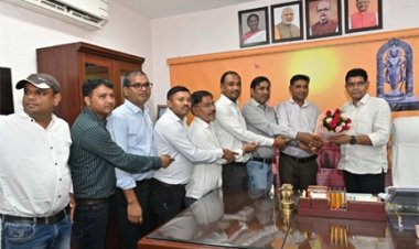 राजस्व प्रकरण निर्धारित समय सीमा में निराकरण करना राजस्व अधिकारी सुनिश्चित करें: राजस्व मंत्री टंक राम वर्मा