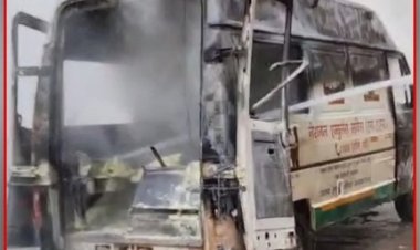 गर्भवती महिला को लेकर आ रही एंबुलेंस में लगी आग