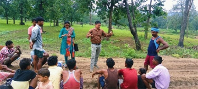 पानी की जांचकर खोली आंखे, पीने के पानी की गुणवत्ता पर सजग हुए ग्रामीण