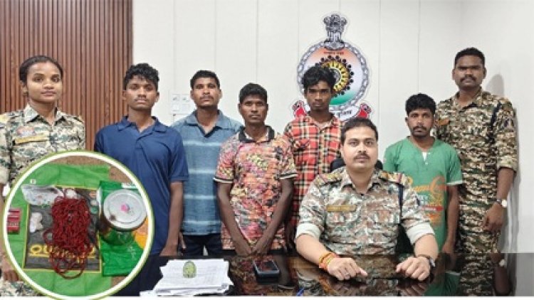 दो लाख के इनामी समेत तीन माओवादी गिरफ्तार