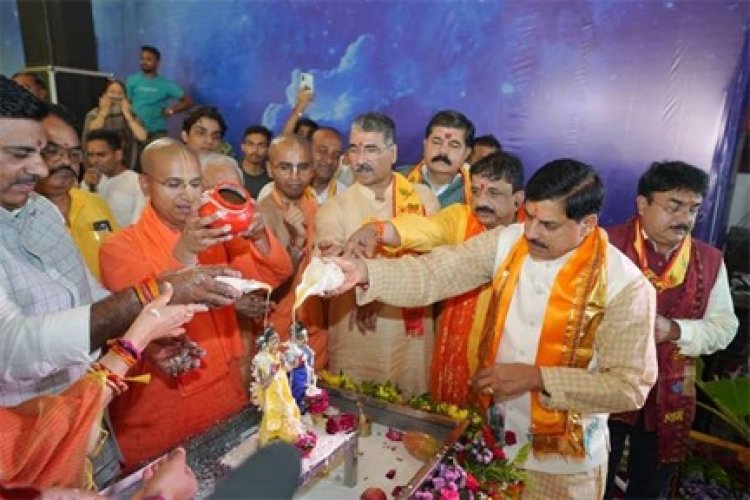 घर-घर गोकुल, घर-घर गोपाल