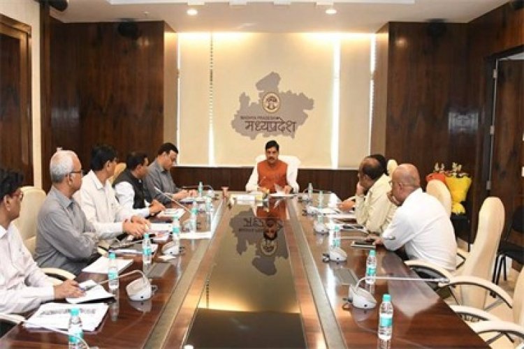 दुग्ध उत्पादन बढ़ाने के साथ दुग्ध-उत्पादों की बेहतर मार्केटिंग जरूरी : मुख्यमंत्री डॉ. यादव