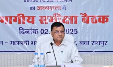 उद्योग मंत्री देवांगन ने प्रदेश के पहले प्लास्टिक पार्क को दो महीने में पूर्ण करने और चार नए स्मार्ट इंडस्ट्रीयल एरिया का कार्य शीघ्र प्रारंभ करने के दिए निर्देश