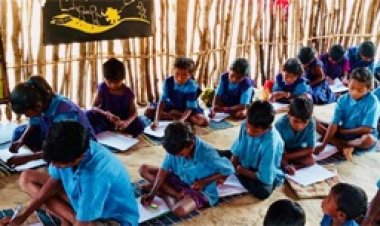 माओवादी प्रभावित सुरपनगुड़ा में शिक्षा की नई सुबह, युक्तिकरण योजना से नियुक्त हुए नियमित शिक्षक