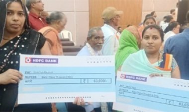 पक्का आशियाना मिलने से खिले चेहरे