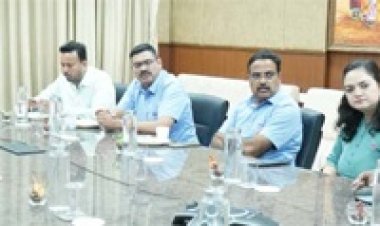 कृषि मंत्री रामविचार नेताम गुजरात में आयोजित 'राइजिंग एग्री समिट' में हुए शामिल