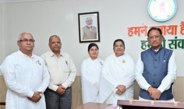 मुख्यमंत्री विष्णु देव साय से प्रजापिता ब्रह्माकुमारी ईश्वरीय विश्वविद्यालय के प्रतिनिधि मण्डल की सौजन्य मुलाकात