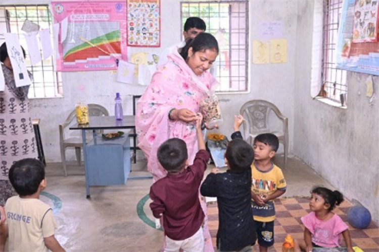 महिला एवं बाल विकास मंत्री राजवाड़े सरगुजा संभाग के दौरे पर