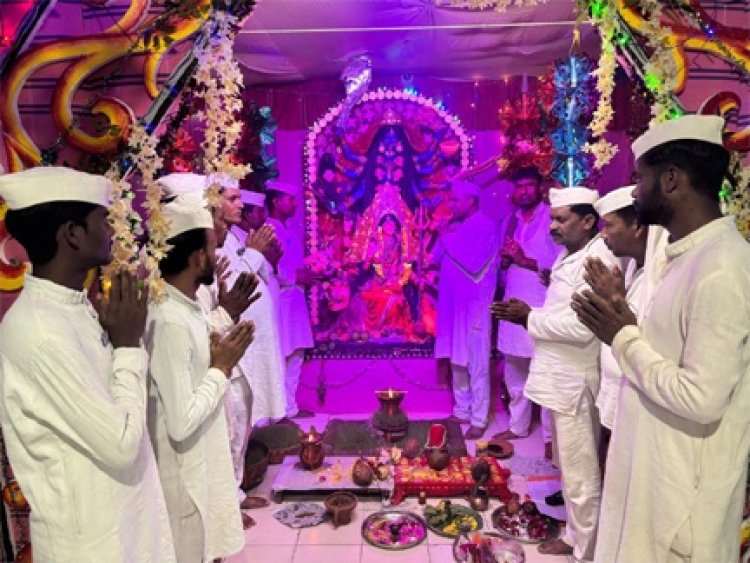 माँ दुर्गा की भक्ति से गूंजा केन्द्रीय जेल रायपुर, 802 बंदियों ने रखा व्रत