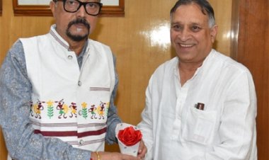 राज्यपाल डेका से छत्तीसगढ़ दिव्यांगजन वित्त विकास निगम के अध्यक्ष कावड़िया ने की सौजन्य भेंट