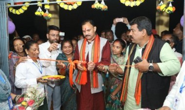स्वास्थ्य मंत्री श्याम बिहारी जायसवाल ने किया प्राथमिक स्वास्थ्य केंद्र कुर्रूटोला का लोकार्पण