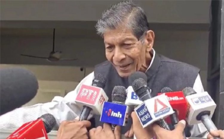 पूर्व गृहमंत्री ननकीराम कंवर को पुलिस ने घेराबंदी कर रोका