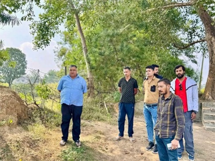 पर्यटन एवं संस्कृति मंत्री राजेश अग्रवाल ने छठ घाटों का निरीक्षण कर छठ महापर्व की तैयारियों का लिया जायज़ा