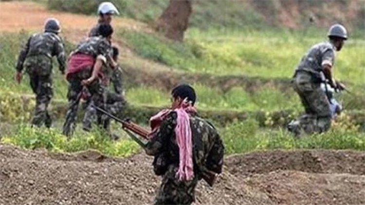 माओवादियों ने दो ग्रामीणों की हत्या कर दी