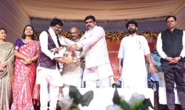 रजत जयंती महोत्सव 2025 : छत्तीसगढ़ बहुत ही सुघ्घर, बढ़िया, सुव्यवस्थित राज्य है- स्कूल शिक्षा मंत्री गजेन्द्र यादव