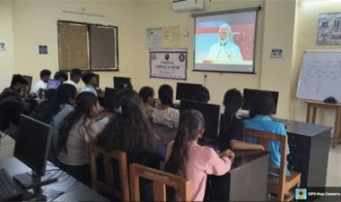 राष्ट्रभक्ति के स्वर से गूंजा वंदे मातरम् — 150वीं वर्षगांठ पर मनाया गया स्मरणोत्सव