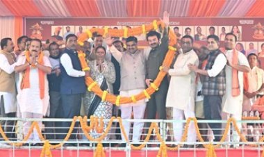 यादव समाज को आगे बढ़ाने शासकीय योजनाओं के प्रति रहे जागरूक, योजनाओं का उठाए लाभ : शिक्षा मंत्री  गजेन्द्र यादव