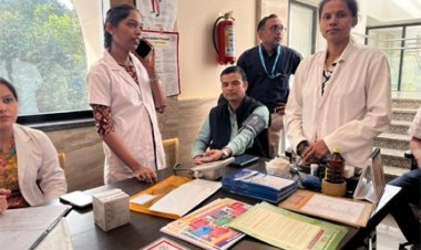 विश्व मधुमेह दिवस पर विशेष : राज्य स्तरीय समीक्षा बैठक के दौरान विभाग के अधिकारीयों/ कर्मचारियों की की गई एन सी डी स्क्रीनिंग