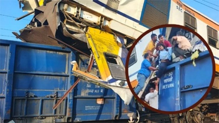 मालगाड़ी के ऊपर चढ़ी लोकल ट्रेन, 6 लोगों की मौत