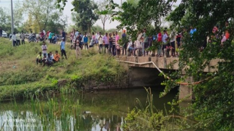 नाले में मिला इंजीनियर का शव