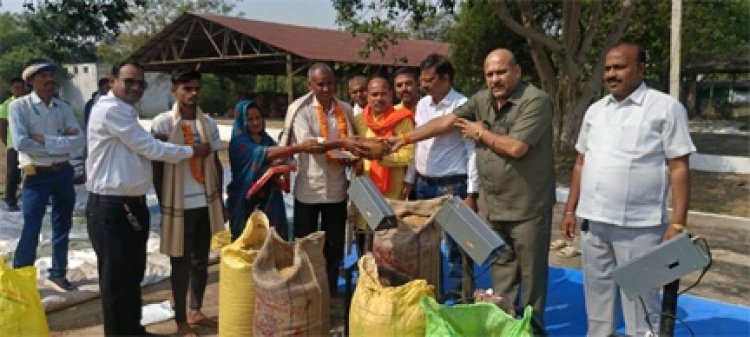 लौदाबाजार जिले में समर्थन मूल्य में धान खरीदी की हुईं शुरुआत