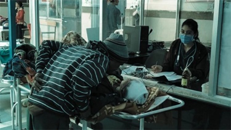 घर में घुसकर नाबालिग पर कुल्हाड़ी से हमला, सिर पर आए 27 टांके; गंभीर हालत में अस्पताल में भर्ती