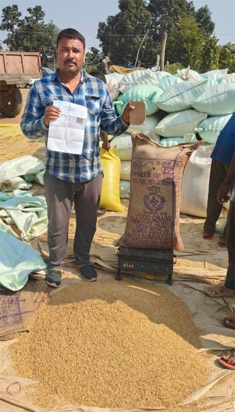 ऑनलाईन टोकन से नीरज गिरी को धान बिक्री में हुई आसानी