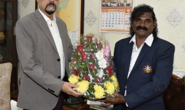 राज्यपाल डेका से वुशु एसोसिएशन के महासचिव ने की भेंट