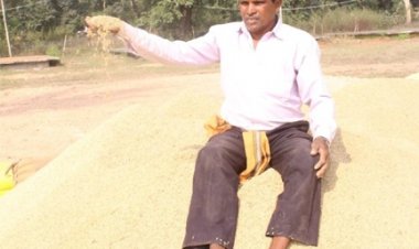धान बिक्री से मिले पैसों से किसान जगतराम चौहान करेंगे बेटे की शादी