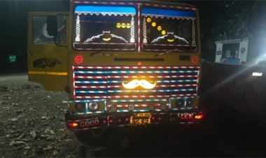 अवैध खनन और परिवहन पर जिला प्रशासन की सख्त कार्रवाई, 5 वाहन जब्त