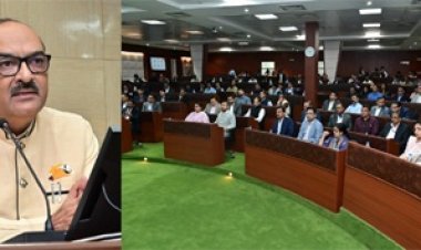 मुख्य सचिव की अध्यक्षता में राज्य की विभिन्न योजनाओं की समीक्षा की गई