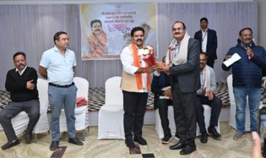 कवर्धा में उत्कृष्ट चिकित्सा सेवाओं के लिए चिकित्सकों का आभार - उपमुख्यमंत्री  विजय शर्मा