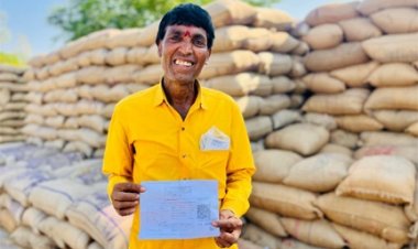 धान खरीदी केंद्र में सुगम और पारदर्शी व्यवस्था से किसान आसानी से बेच रहे धान