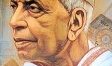 मुख्यमंत्री विष्णुदेव साय ने राष्ट्रकवि मैथिलीशरण गुप्त की पुण्यतिथि पर अर्पित की श्रद्धांजलि