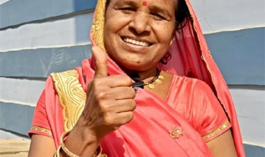 बृजबाई कर रही है घर गृहस्थी के कार्यों में राशि का उपयोग