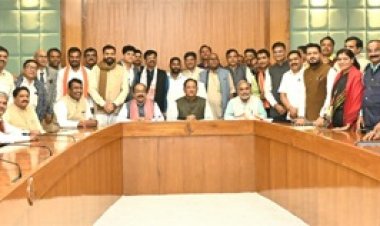 मुख्यमंत्री साय से साहू समाज के प्रतिनिधिमंडल ने की सौजन्य मुलाकात