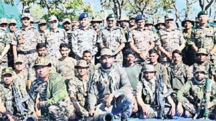 बस्तर में 150 हथियारबंद माओवादी शेष