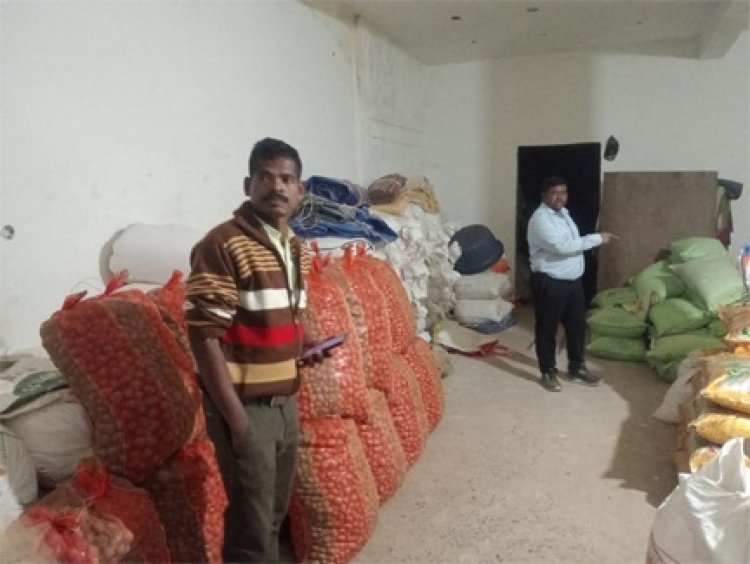 धान के अवैध परिवहन, भंडारण में लगे बचौलियों और कोचियों के हालत हो रहे पस्त