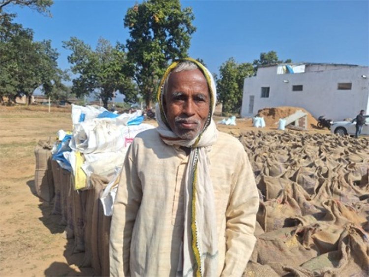 मृणाल मंडल ने धान विक्रय का सही मूल्य मिला : ऑनलाइन टोकन से आसान हुआ धान खरीदी