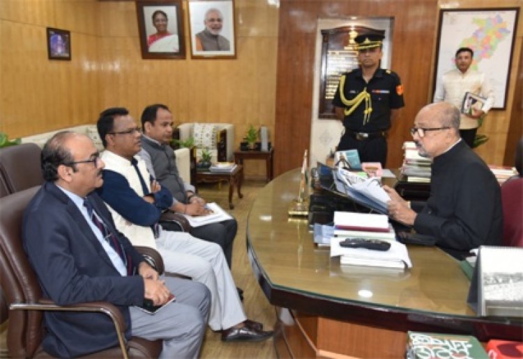 राज्यपाल डेका ने शहीद महेंद्र कर्मा विश्वविद्यालय की भूमि को यथावत रखने के दिए निर्देश